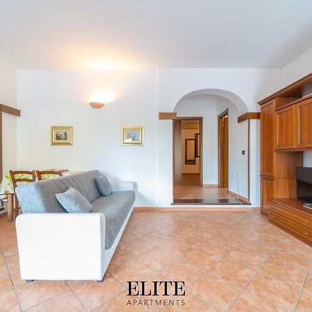B&B My Home Al Centro Di Olbia Exterior foto