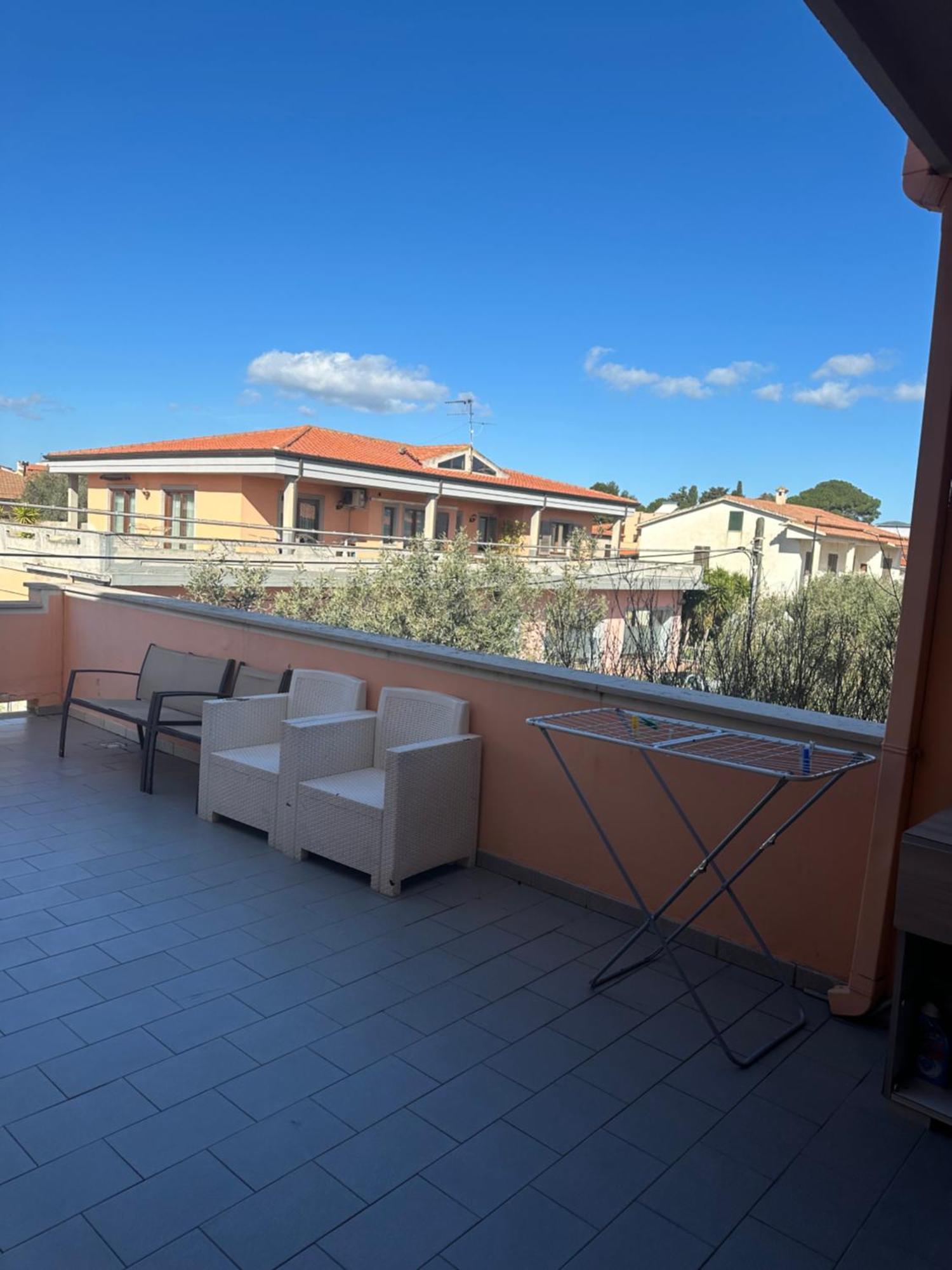 B&B My Home Al Centro Di Olbia Exterior foto
